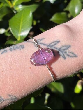 Lavender amethyst bangle